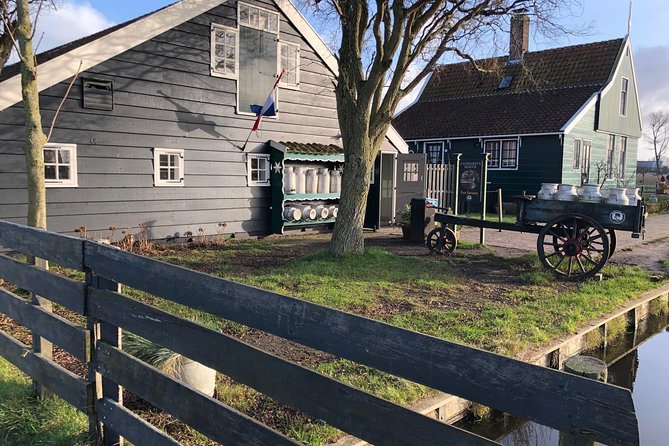 Windmill village Zaanse Schans from Amsterdam Central Station - Molen De Kat and the extra admission