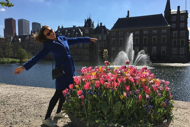 Your Own Hague. Behind The Scenes of The Royal City - De Passage and the arrival of modern shopping