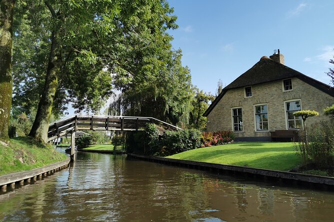 Zaanse Schans and Giethoorn Unique Day Trip with Boat Cruise - Royal Diamonds and the 268-facet Royal Lady