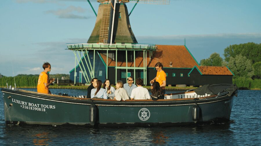 Zaanse Schans: Cruise UNESCO Windmills Village + Live Guide - Why seeing Zaanse Schans from the river matters