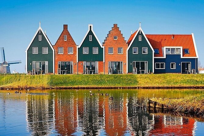 Zaanse Schans Edam Volendam Private Day Tour from Amsterdam - Guide service and the private format
