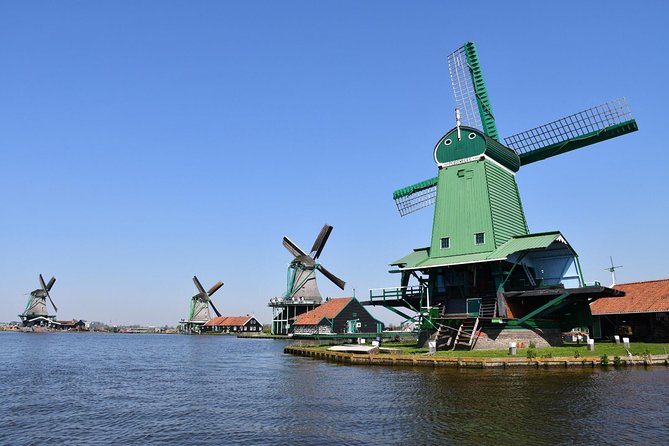 Zaanse Schans & Volendam Small-Group Tour with Hotel Pickup - What to expect from Volendam