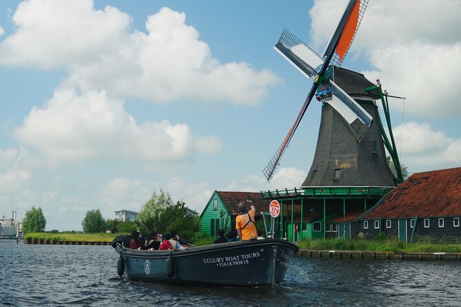 Zaanse Schans Windmill Cruise - UNESCO Windmills With Live Guide - The practical side of a short boat trip