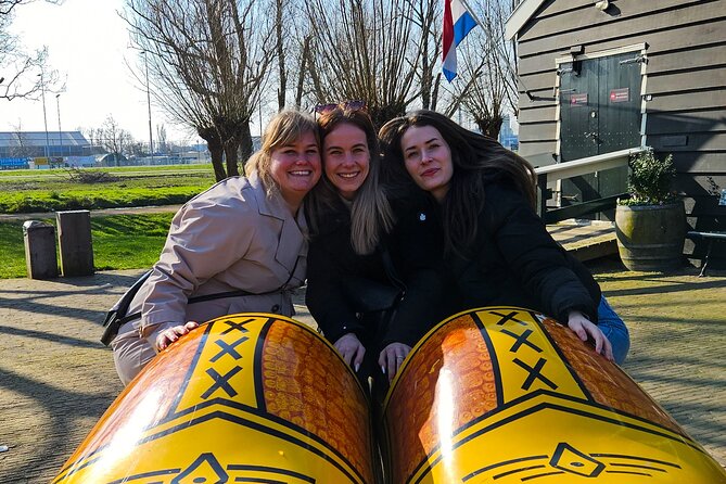 Zaanse Schans Windmills, Cheese and Volendam Tour from Amsterdam - Volendam: a fishing village with time to wander