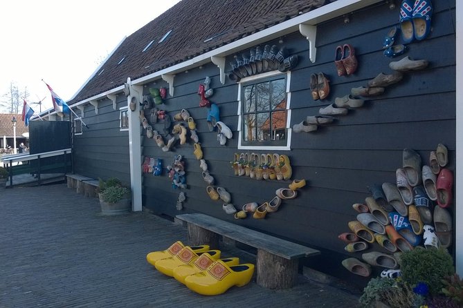 Zaanse Schans Windmills, Clogs and Dutch Cheese Small-Group Tour from Amsterdam - Who will enjoy this tour most