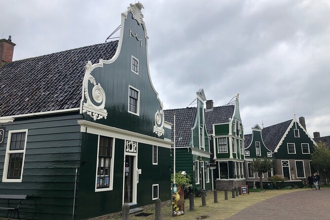 Zaanse Schans Windmills, Countyside & Fishing Villages - The countryside, cheese farm, and fishing villages
