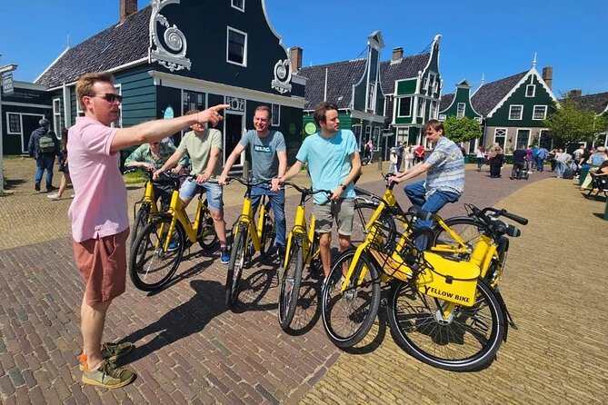 Zaanse Schans Windmills E Bike Day Trip from Amsterdam - Meeting a working mill at Twiskemolen