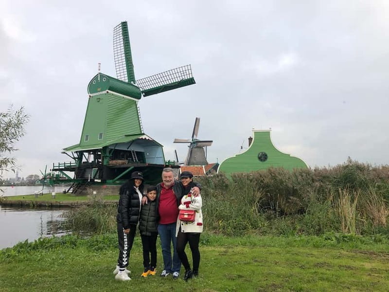 Zaanse Schans Windmills, Fishing Villages & Countryside - From Amsterdam to the windmills of Zaanse Schans